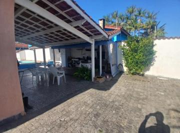 Casa de 6 quartos, Peruíbe · Casa com 6 dormitórios próximo à praia no bairro Jardim Beira Mar