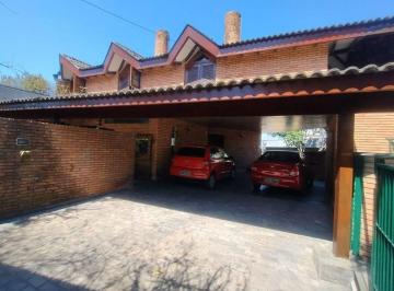 Casa en Venda de 4 quartos Cidade São Francisco · Casa de 450m² 4 quartos 2 suítes - 6 vagas à venda em Cidade São Francisco - Butantã