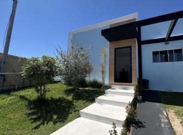 Casa · 95m² · 2 Quartos · 1 Vaga · Casa com 2 dormitórios, 240m² por R$640.000 - Cond. Dom Village - Maricá/RJ