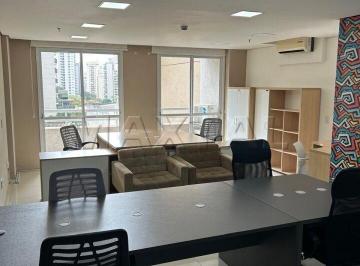 Comercial · 45m² · Sala Comercial Mobiliada 45m² com Varanda, Copa, Banheiro, Vaga, Recepção e Elevador bem localizada