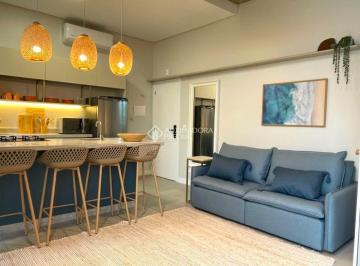 Apartamento · 35m² · 1 Quarto · 1 Vaga · Studio em Canasvieiras, totalmente mobiliado, 35m2 de área privativa e vaga coberta