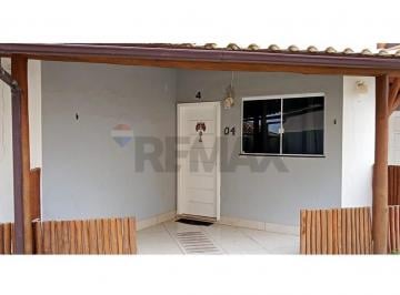 Casa · 53m² · 2 Quartos · 1 Vaga · Village à Venda em Ipitanga - Pé na Areia