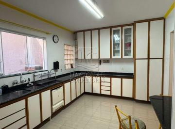 Casa · 245m² · 3 Quartos · 5 Vagas · Sobrado com 245m ² Com 3 dormitórios sendo 3 suíte, 5 vagas