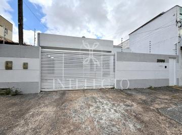 Casa · 173m² · 7 Quartos · 4 Vagas · VENDO CASA BAIRRO LAGOA NOVA - PARA USO COMERCIAL OU RESIDENCIAL