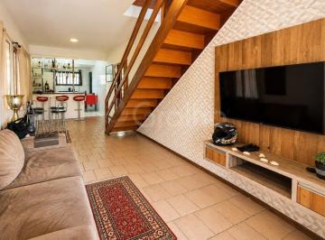 Photo 1 · Casa de 210m² com 4 dormitórios no Campeche