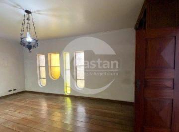 Casa · 209m² · 6 Quartos · 2 Vagas · Sobrado em Mooca