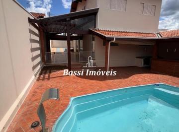 Casa · 235m² · 3 Quartos · 3 Vagas · Sobrado à venda no Jardim Getúlio Vargas – Mogi Mirim/SP