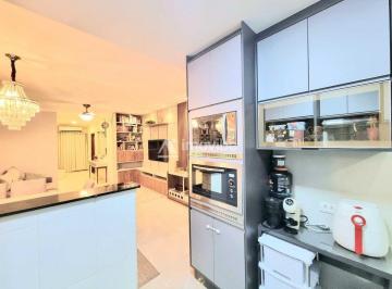 Apartamento · 81m² · 2 Quartos · 1 Vaga · Apartamento à Venda com 81m² | 2 Quartos, sendo 1 Suíte com Sacada | Completo em Planejados | Puro R