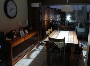 Casa · 73m² · 3 Quartos · 1 Vaga · SOBRADO 2 DORM TRANSFORMADO EM 3 DORM VILA NOVA COM PATIO ACEITA FINANCIAMENTO
