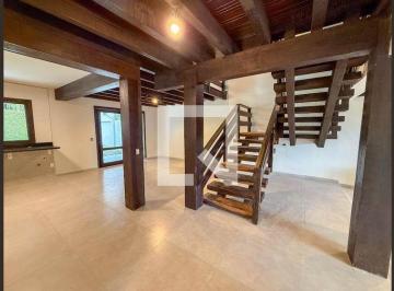 Casa · 345m² · 3 Quartos · 4 Vagas · Casa à Venda - Cavalhada, 3 Quartos, 345 m² - Porto Alegre