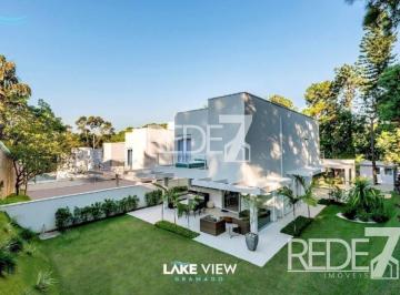 Casa · 209m² · 3 Quartos · 4 Vagas · Imóvel de luxo em condomínio exclusivo em Campinas-SP: 3 quartos, 3 suítes, 2 salas, 5 banheiros, 4