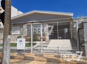 Casa · 169m² · 2 Quartos · 2 Vagas · Casa bem acabada, com bom gosto, conforto e praticidade. Bairro tradicional, Taquaral. Possui 2 sala