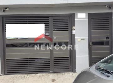 Casa · 221m² · 4 Quartos · 1 Vaga · Sobrado em Rua Carambola - Alves Dias - São Bernardo do Campo/SP