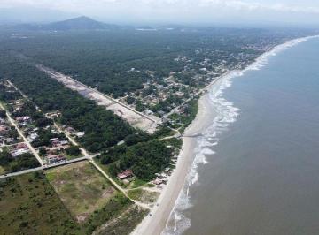Foto 01 · Terreno à venda em Itapoá-SC, bairro Pontal, 360,24 m² de área disponível!