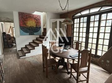 Foto 14 · Casa à venda em São Paulo-SP, Morumbi: 3 suítes, 2 vagas, 183m². Confira!