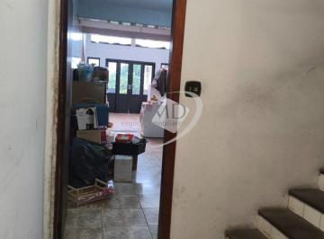 Casa · 191m² · 3 Quartos · Sobrado com 2 pavimentos: térreo e um subsolo