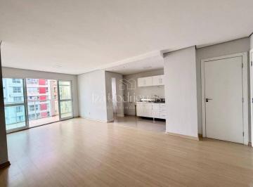 Apartamento · 91m² · 3 Quartos · 2 Vagas · Apartamento com suíte e 2 vagas de garagem no Sans Souci