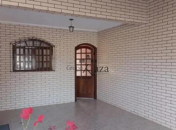 Casa · 176m² · 4 Quartos · 2 Vagas · Casa com Edícula - Parque Industrial - 4 Dormitórios - 130m².
