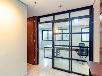 Comercial · 40m² · 1 Vaga · Conjunto Comercial de 40m² para Venda ou Locação em Moema Índios.
