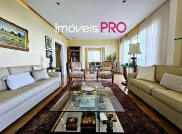 Apartamento · 368m² · 3 Quartos · 6 Vagas · Lindo apartamento no Panamby de 368m2