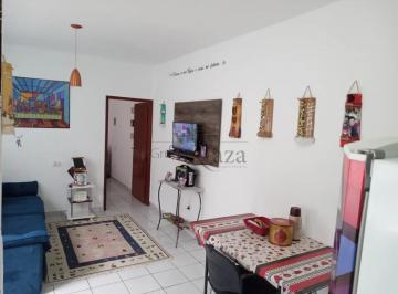 Casa · 137m² · 2 Quartos · 2 Vagas · Oportunidade - Casa - Parque Imperial - Jacareí - 2 Dormitórios - 60m².
