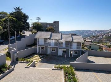 Casa · 47m² · 2 Quartos · 1 Vaga · Exelente oportunidade para bem em um condomínio fechado em Cotia.