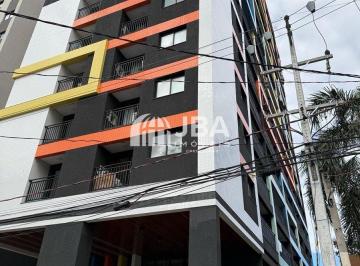 01 · Apartamento à venda - no Centro