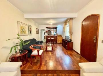 Casa · 230m² · 4 Quartos · 2 Vagas · Sobrado a venda na Mooca