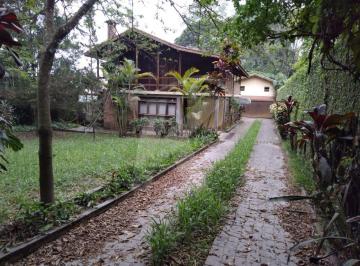 Casa · 244m² · 5 Quartos · Casa ampla para venda com excelente estrutura e diversos ambientes!