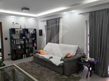 Casa · 255m² · 3 Quartos · 3 Vagas · Sobrado com 3 Quartos, 1 Suíte e 3 Vagas no Jd. São Paulo