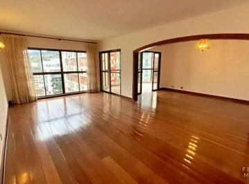 espacoso-apartamento-de-4-quartos-3-suites-varanda2209101.jpeg · Espaçoso Apartamento de 4 Quartos (3 Suítes), Varanda Fechada em Vidro, 2 Vagas e Lazer Completo – A