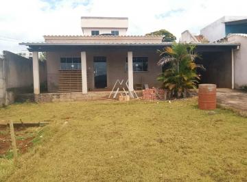 Casa · 80m² · 2 Quartos · 1 Vaga · Casa com Amplo Quintal para Locação no São Francisco