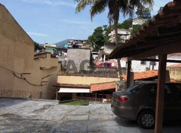Casa · 215m² · 2 Quartos · 10 Vagas · CASA À VENDA COM 2 QUARTOS EM VILA VALQUEIRE