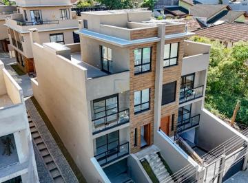 Casa · 268m² · 3 Quartos · 3 Vagas · Sobrado alto padrão No bairro Tingui - Curitiba