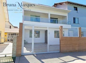 Casa · 120m² · 5 Quartos · 1 Vaga · Sobrado com 5 Dormitórios e 2 Suítes em Condomínio