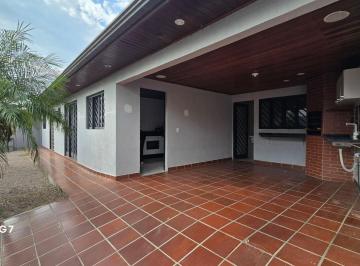 Casa · 100m² · 3 Quartos · 2 Vagas · Imóvel à Venda — Excelente Oportunidade para Investidores | Sitio Cercado Curitiba/PR