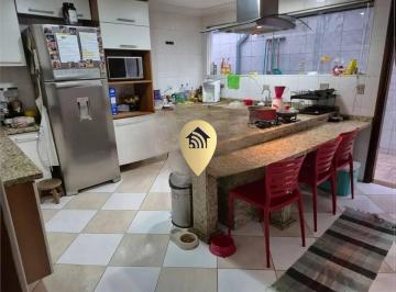 0f9bc6e6782f7b35d151c7a383881fdc916724ca · Sobrado à Venda em Adalgisa com 330m², 4 Quartos e Piscina - Com Cub Privativo