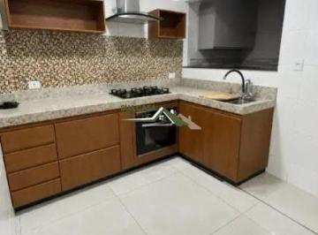 Casa · 70m² · 3 Quartos · 1 Vaga · Casa - 03 Quartos - 02 Banheiros - 01 Vaga Coberta