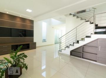 Casa · 297m² · 3 Quartos · 4 Vagas · Casa para Aluguel - Setor Sudoeste, 3 Quartos, 297 m² - Goiânia