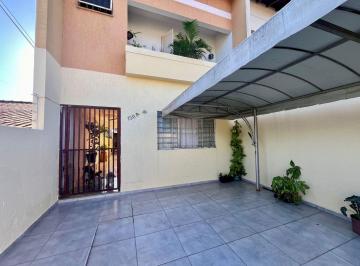 15808fe2095cf7c599623fba098d8123d0ea4f4d · Casa com 3 dormitórios para alugar, 137 m² por R$ 2.000,00/mês - Jardim Delta - Londrina/PR