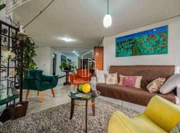 Casa · 503m² · 3 Quartos · 5 Vagas · Casa de luxo à venda em Carapicuíba-SP no Residencial Euroville: 3 quartos, 3 su