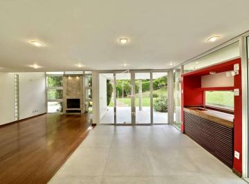 Casa · 297m² · 4 Quartos · 6 Vagas · Imperdível Casa de Luxo à Venda em Recanto Impla, Carapicuíba-SP: 4 Quartos, 4 S