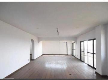 Apartamento · 365m² · 4 Quartos · 3 Vagas · Apartamento á venda no Morumbi, com 4 dormitórios, sendo 2 suítes e 3 vagas.