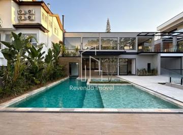 Casa · 1020m² · 4 Quartos · 2 Vagas · Imperdível Casa à Venda em Barueri-SP, Residencial Morada das Estrelas - 1.020m²
