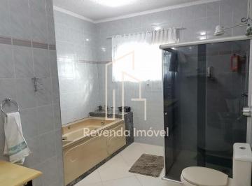 Casa · 240m² · 3 Quartos · 4 Vagas · Ótima oportunidade Sobrado de 240 metros quadrados