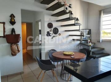 Casa · 89m² · 2 Quartos · 1 Vaga · Sobrado para venda em Centro de 89.00m² com 2 Quartos e 1 Garagem