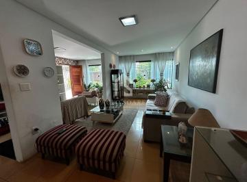 Casa · 172m² · 5 Quartos · 2 Vagas · Casa no Engenho do Meio | 172m | 5 quartos