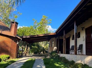 Casa de 3 quartos, Santa Isabel · Casa de 460 m² com 3 quartos à venda no Centro
