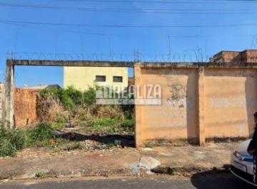 Imagem 1 · Terreno para venda em Conjunto Manoel Mendes, Uberaba