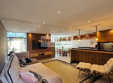 Foto 01 · Casa à venda em Mogi das Cruzes-SP, 4 quartos, 1 suíte, 2 salas, 1 banheiro, 3 vagas, 172m² - Conjun